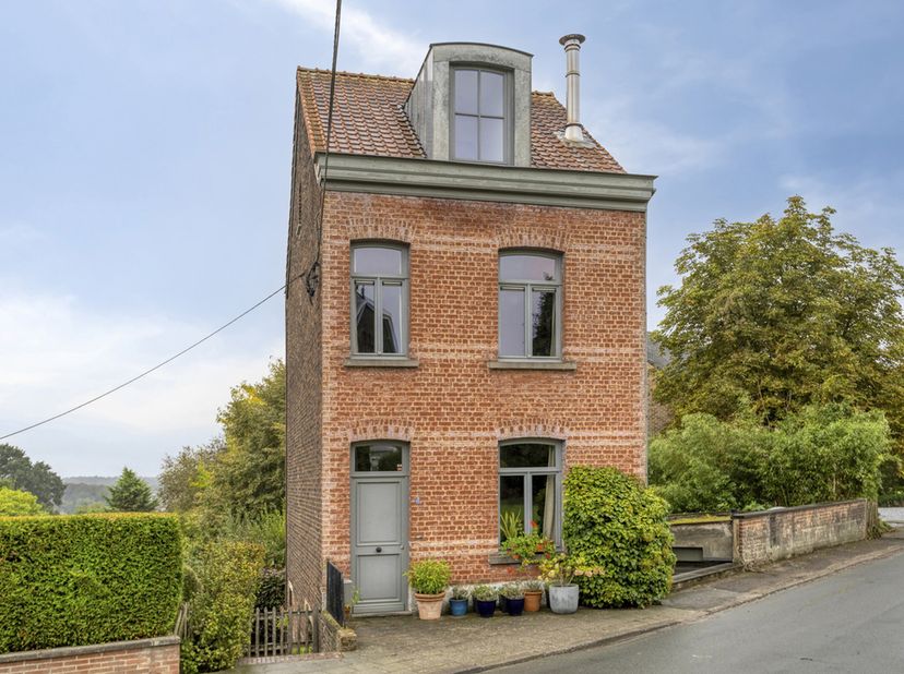 Huis te koop in Edgard Sohiestraat 77,
                    1560 Hoeilaart