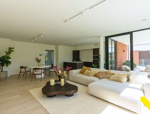                                         Gelijkvloers app. te koop in Meerhout, € 420.000
