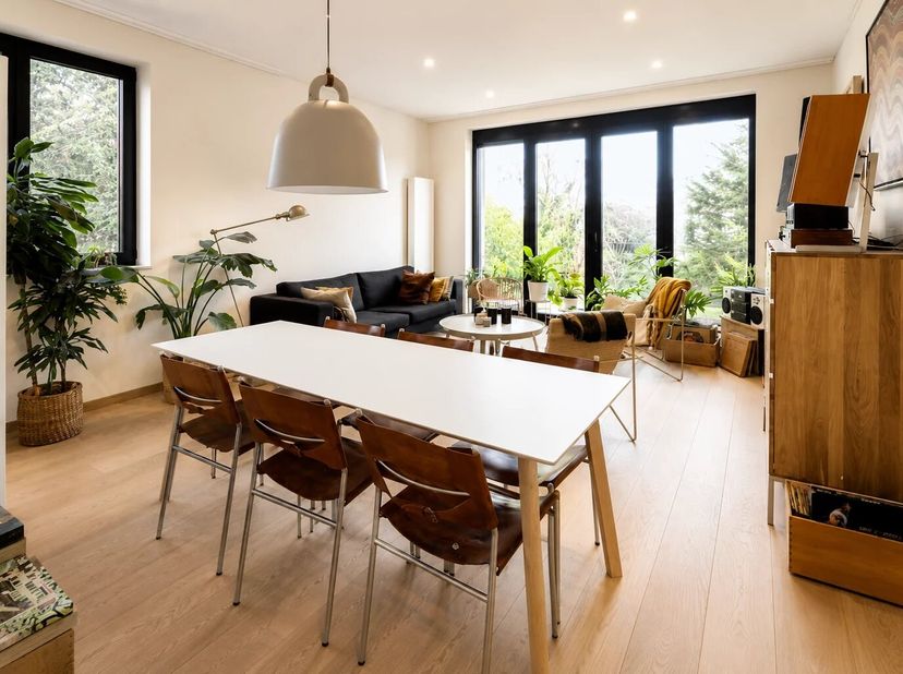 Appartement te koop in RUE FERNAND NEURAY 12,
                    1050 Elsene