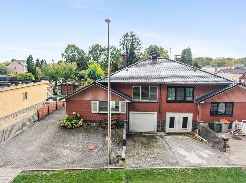 Huis te koop in Kapelhofstraat 15,
                    3620 Lanaken