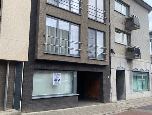                                         Appartement à louer à Hamme, € 885
