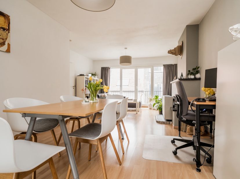 Quares - TREVI Groep presenteert :<br />
Dit aangename twee slaapkamer appartement bevindt zich op de tweede verdieping van een kleinschalig residenti