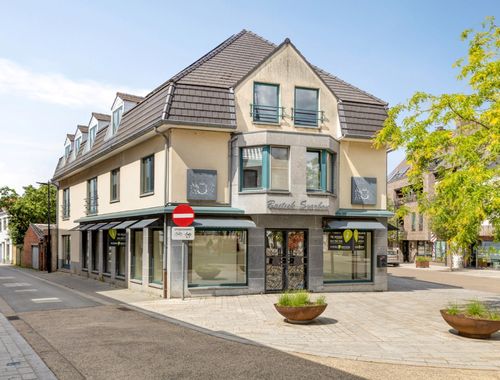                                         Handelszaak te koop in Beringen, € 285.000
