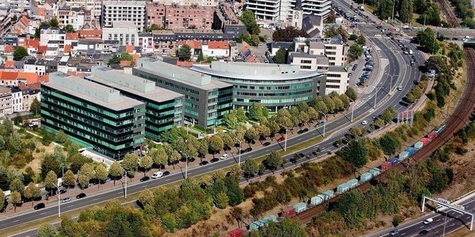 Bedrijfsvastgoed te huur in Uitbreidingstraat 86 - D bus 2a, 2600 Berchem