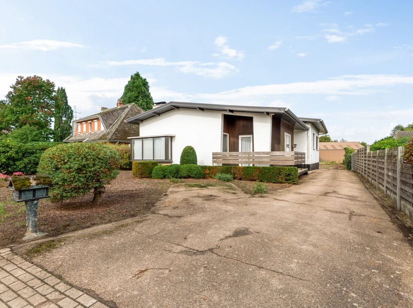 Huis te koop in Dellekens 3,
                    2250 Olen