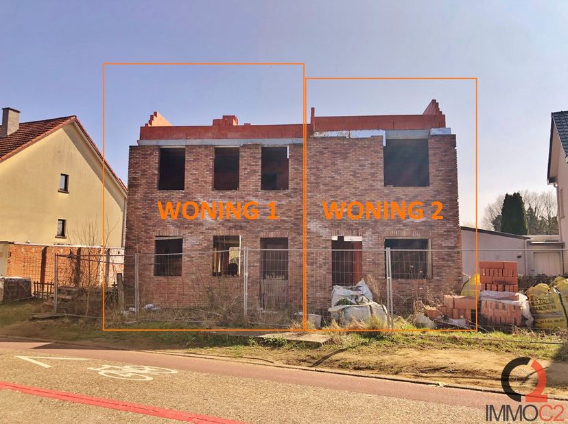 Af te werken constructie van een tweewoonst op perceel van 10 A 14 CA vlakbij centrum van Paal met alle voorzieningen. <br />
<br />
Constructie van e