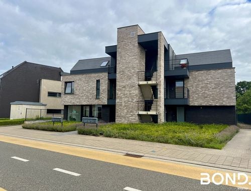                                         Appartement te huur in Tielt, € 900
