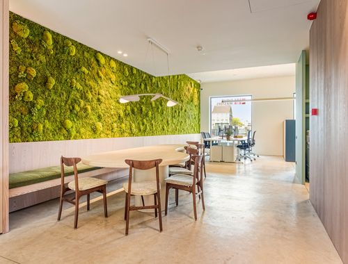                                         Kantoorruimte te huur in Gent, € 1.600
