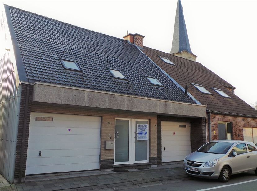 Appartement à louer
                    à 9220 Hamme