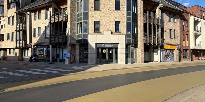Bedrijfsvastgoed te koop in Kortemarkstraat 11, 8820 Torhout