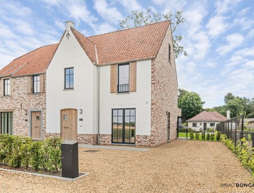                                         Maison style pastorie à vendre à Opglabbeek, € 443.000
