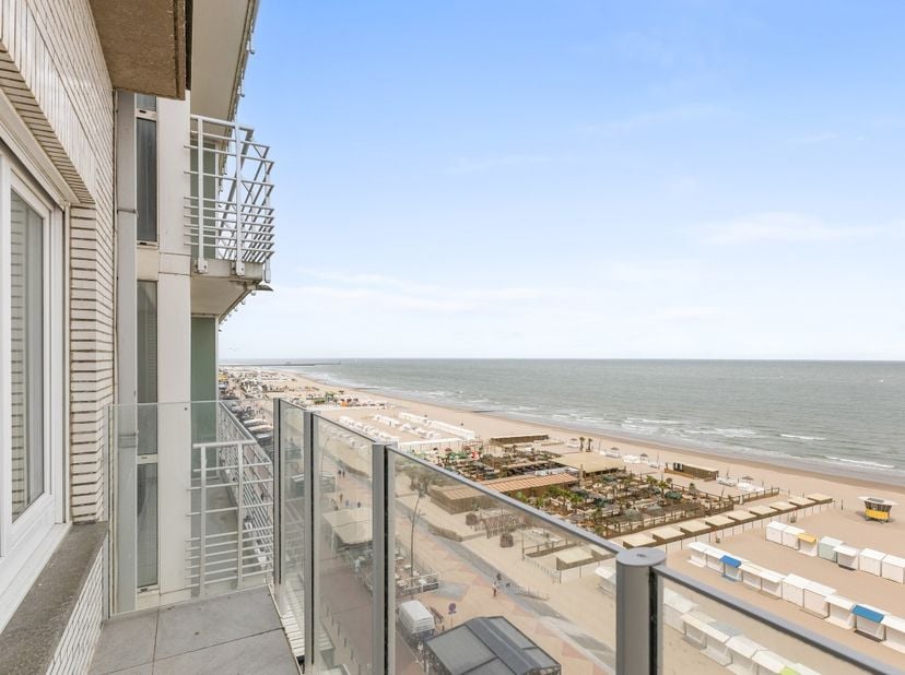 Appartement te koop in Zeedijk 186 bus 8,
                    8370 Blankenberge