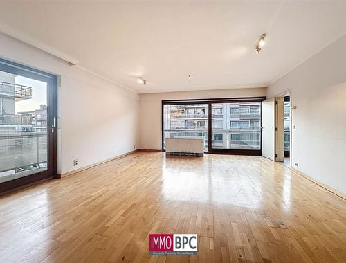                                         Appartement te koop in Jette, € 280.000

