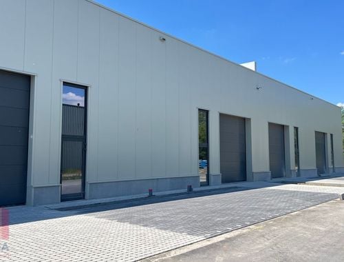                                         Bedrijfsgebouw te koop in Genk, € 1.107.000
