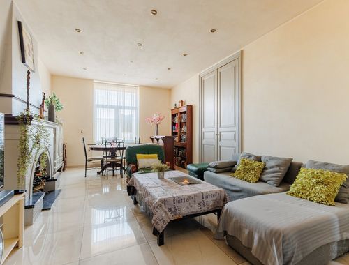                                         Woning te koop in Marchienne-au-Pont, € 259.999
