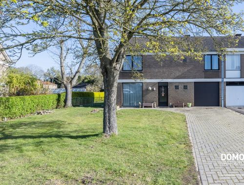                                         Maison à vendre à Diepenbeek, € 309.000

