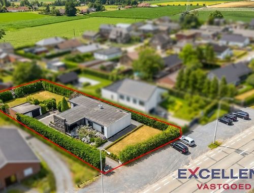                                         Bungalow à vendre à Deinze, € 385.000
