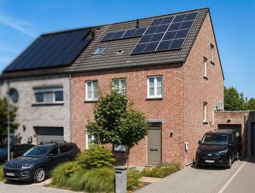                                         Huis te koop in Onze-Lieve-Vrouw-Waver, € 649.000
