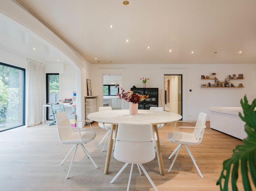 Huis te koop in Kortrijksesteenweg 311,
                    8530 Harelbeke