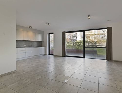                                         App. rez-de-chaussée à vendre à Strombeek-Bever, € 349.000
