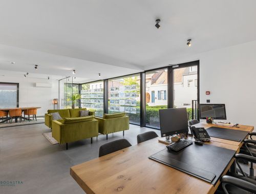                                         Bureaux à vendre à Itegem, € 299.000
