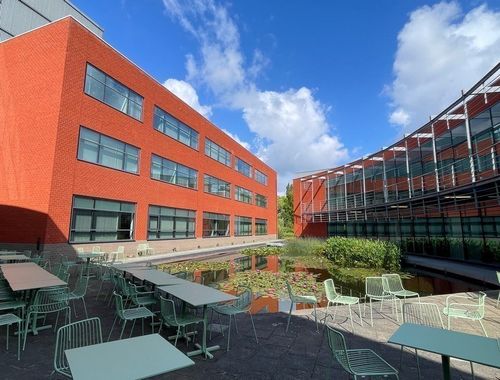                                         Bureaux à louer à Mechelen, € 6.271,25
