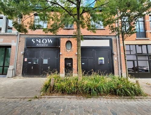                                         Gemengd gebruik te huur in Antwerpen, € 4.000
