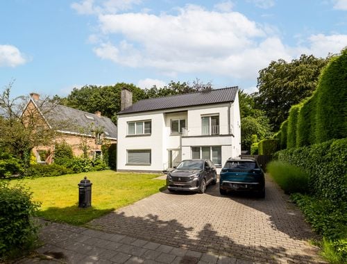                                         Villa te koop in Brasschaat, € 775.000
