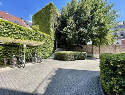                                         Kantoorgebouw te koop in Mechelen, € 339.000
