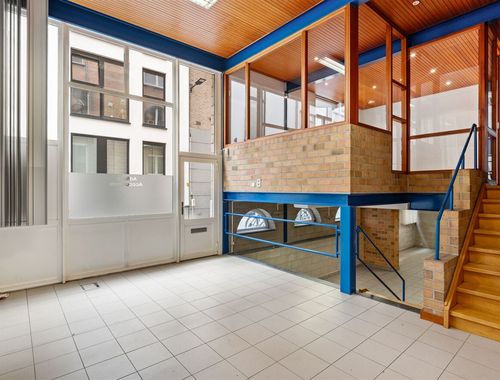                                         Complexe de bureaux à vendre à Antwerpen, € 495.000
