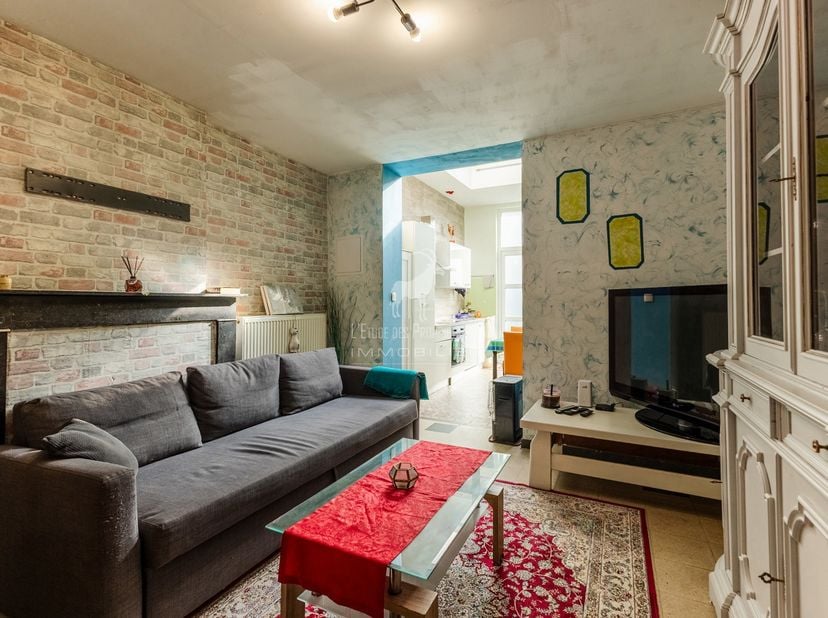 Referentie van het agentschap: v7170-411<br />
***SOUS-OPTION***<br />
*** VIRTUELE RONDLEIDING: https://envisite.net/vtour/fr/qyr159 ***<br />
Dit hu