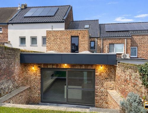                                         Maison à vendre à Borgloon, € 295.000
