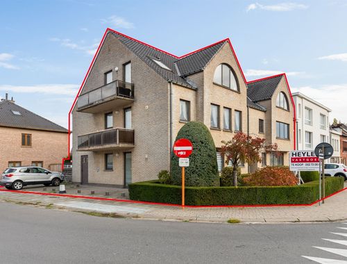                             Appartementsgebouw te koop in Wetteren
