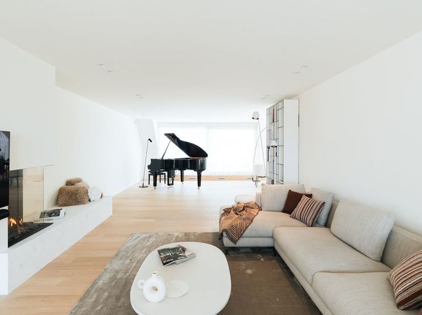 Appartement te koop in Zeerobbenlaan 10,
                    8300 Heist