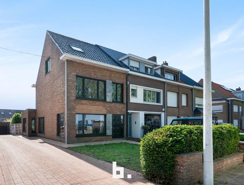                                         Woning te koop in Nieuwpoort, € 325.000
