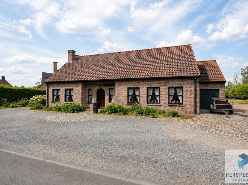Maison à louer
                    à 8730 Sint-Joris