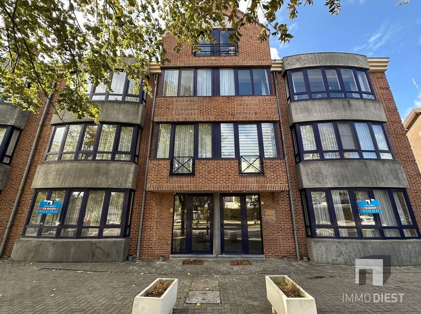 Bedrijfsvastgoed te koop in Commissaris Neyskenslaan 120,
                    3290 Diest