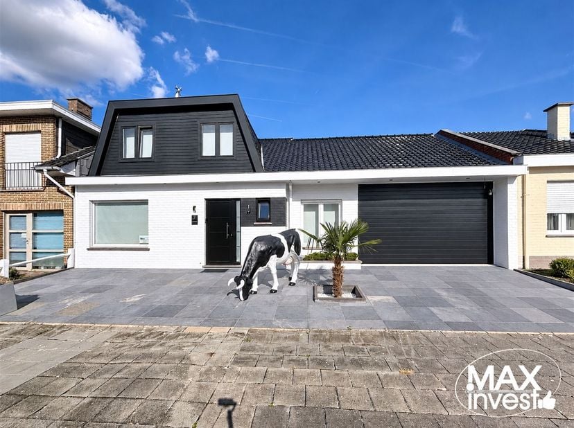 Huis te koop in ,
                    7700 Lowingen