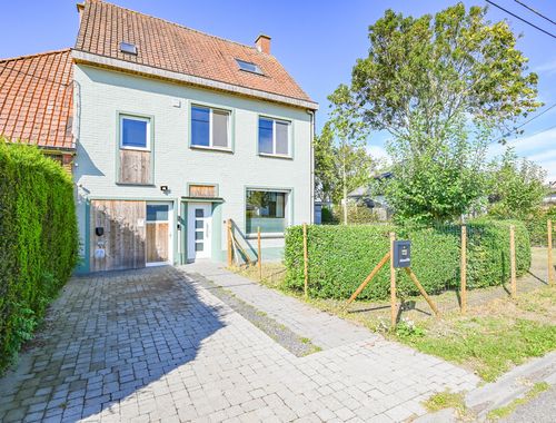                                         Woning te koop in Hulste, € 349.000
