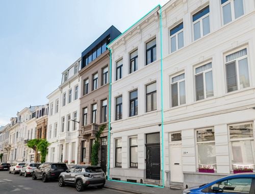                                         Herenhuis te koop in Antwerpen, € 745.000
