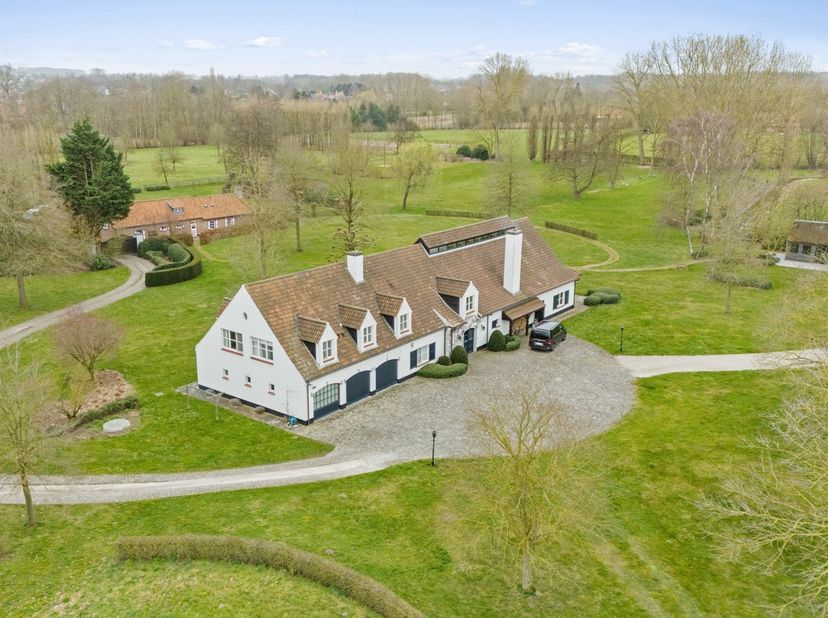 Maison à vendre
                    à 9770 Kruishoutem