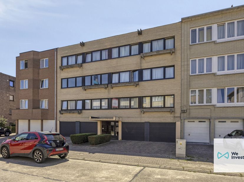Ontdek dit aangename en energiezuinige appartement van circa 85 m², gelegen aan de Hoogveldlaan 11 in Dilbeek. Dankzij de ruime indeling, twee volwaar