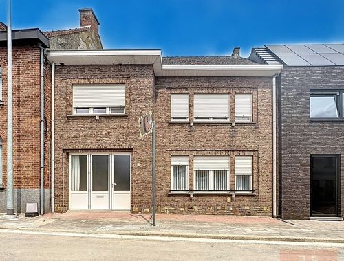                                         Maison unifamiliale à vendre à Hillegem, € 219.000
