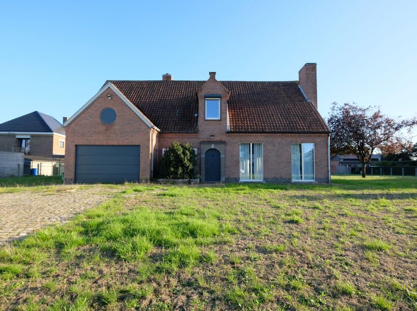 Huis te huur in Ward De Bockstraat 2,
                    9160 Lokeren