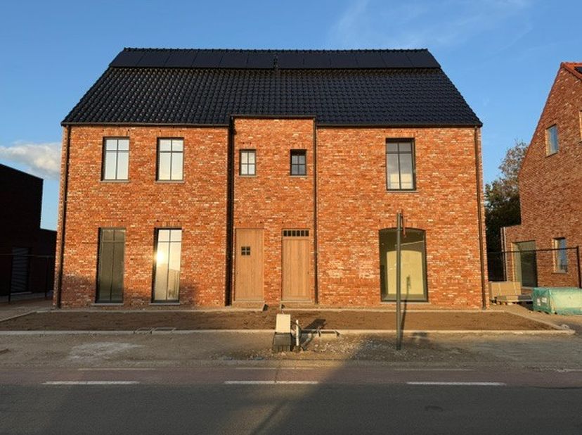 Maison à louer
                    à 3583 Paal