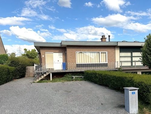                                         Bungalow te koop in Lanaken, € 360.000
