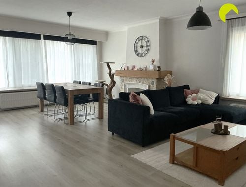                                         Appartement te huur in Mortsel, € 850
