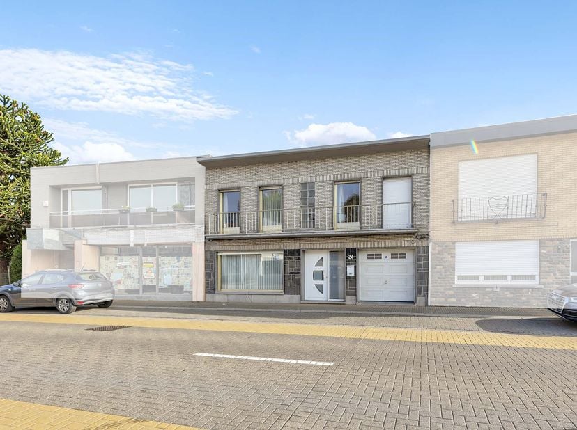 Huis te koop in Kasteelstraat 24,
                    9470 Denderleeuw