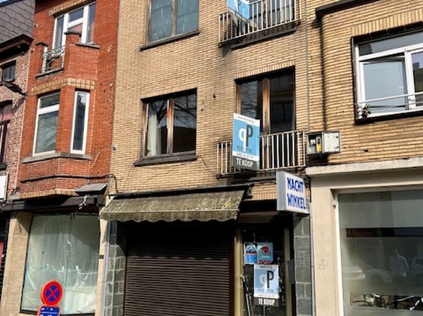 Bien professionnel à vendre
                    à 9620 Zottegem