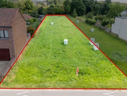                                         Grond te koop in Lanaye, € 149.000
